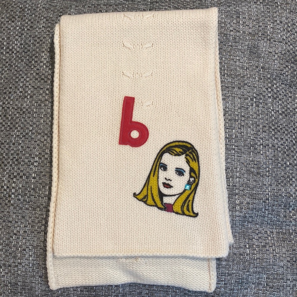 Limited Edition Gap Scarf